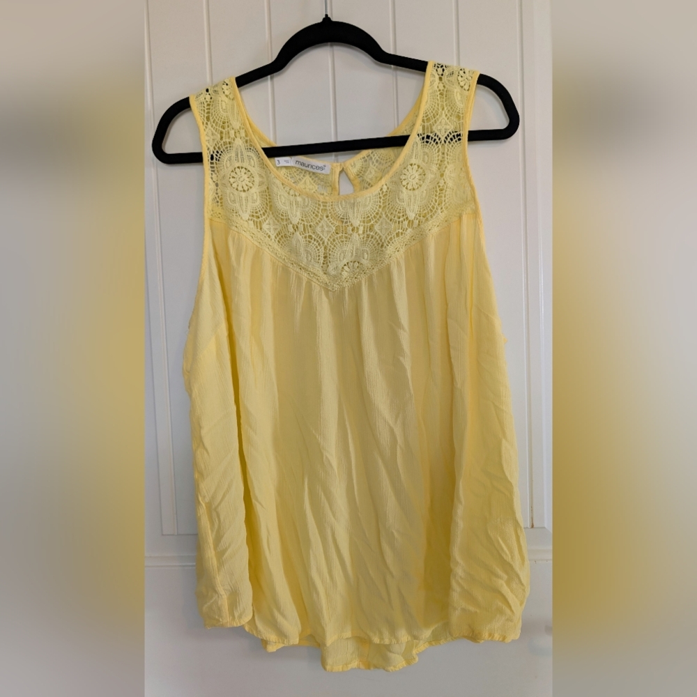 Maurices size 3 Sleeveless Blouse